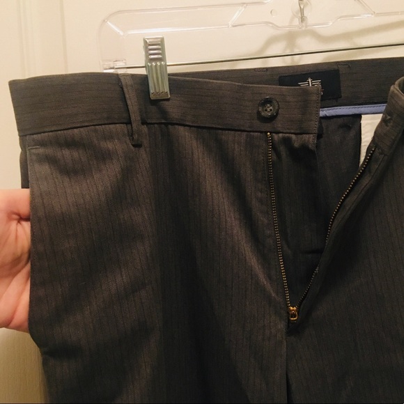 Gray [Dockers] Dress Pants - Picture 4 of 8
